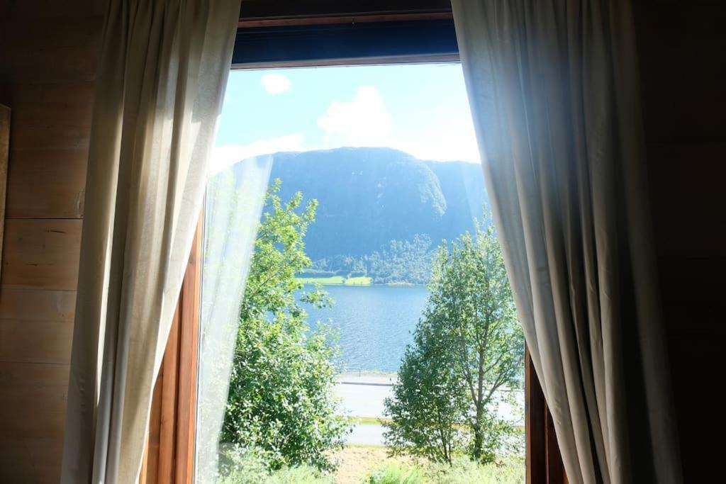 Apartment With Lake View In Jolster Årdal Exterior foto
