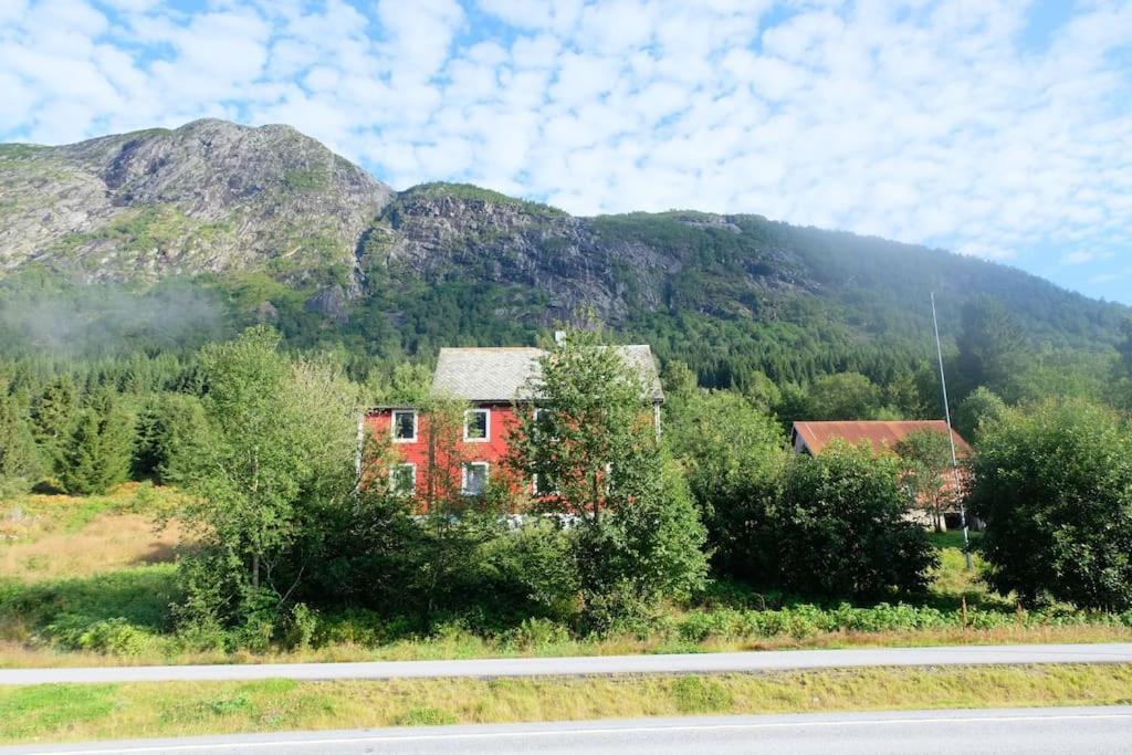 Apartment With Lake View In Jolster Årdal Exterior foto